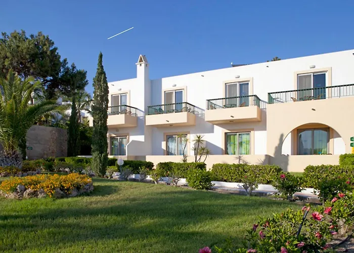 Pefkos & 3* Pefki (Rhodes)