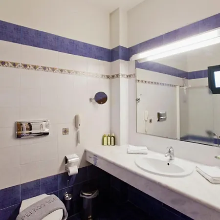 Pefkos & Hotel Pefki