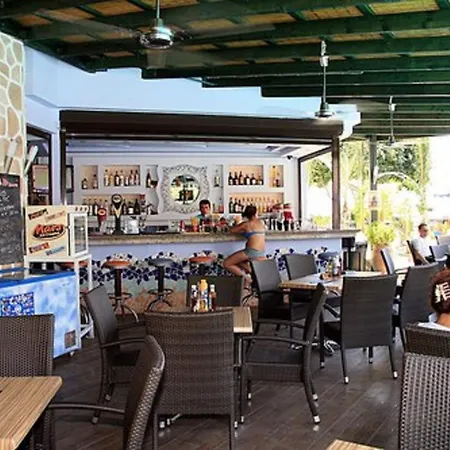 Pefkos & Hotel 3*