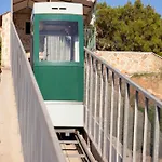 Hotel Pefkos & 3*