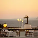 Pefkos & Hotel Pefki