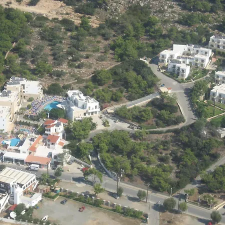 Hotel Pefkos &