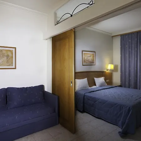 Hotel Pefkos & 3*
